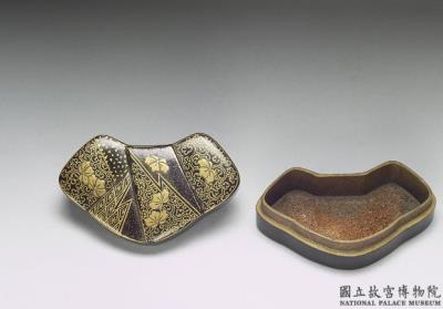 图片[3]-Knot-shaped lacquer box, Ch’ing dynasty-China Archive